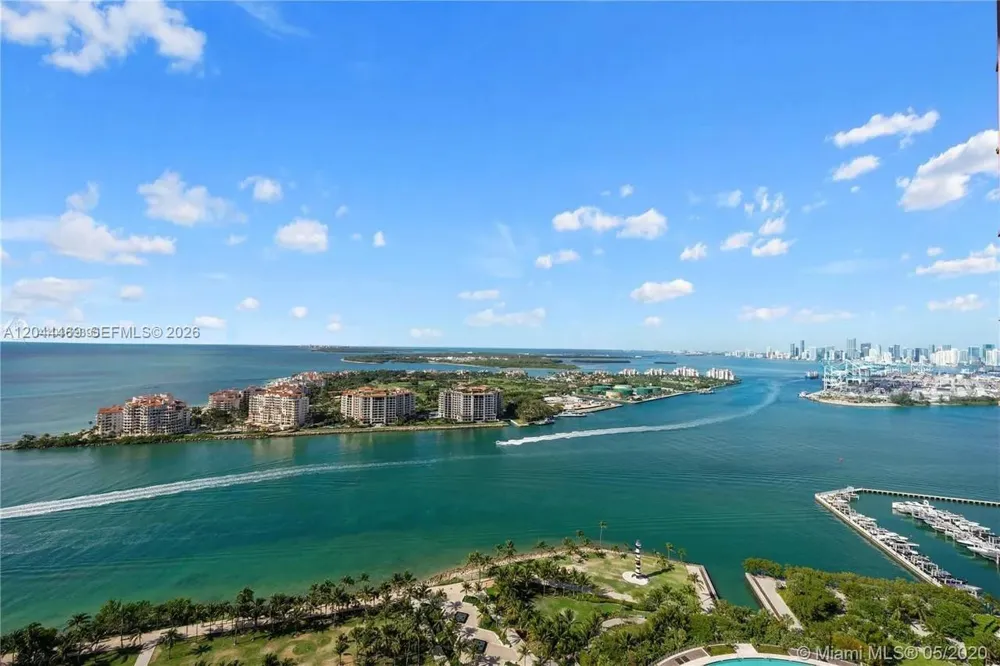300 S Pointe Dr #3604 Miami Beach, FL 33139
