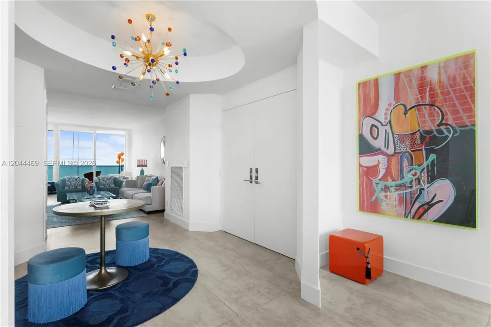 300 S Pointe Dr #3604 Miami Beach, FL 33139