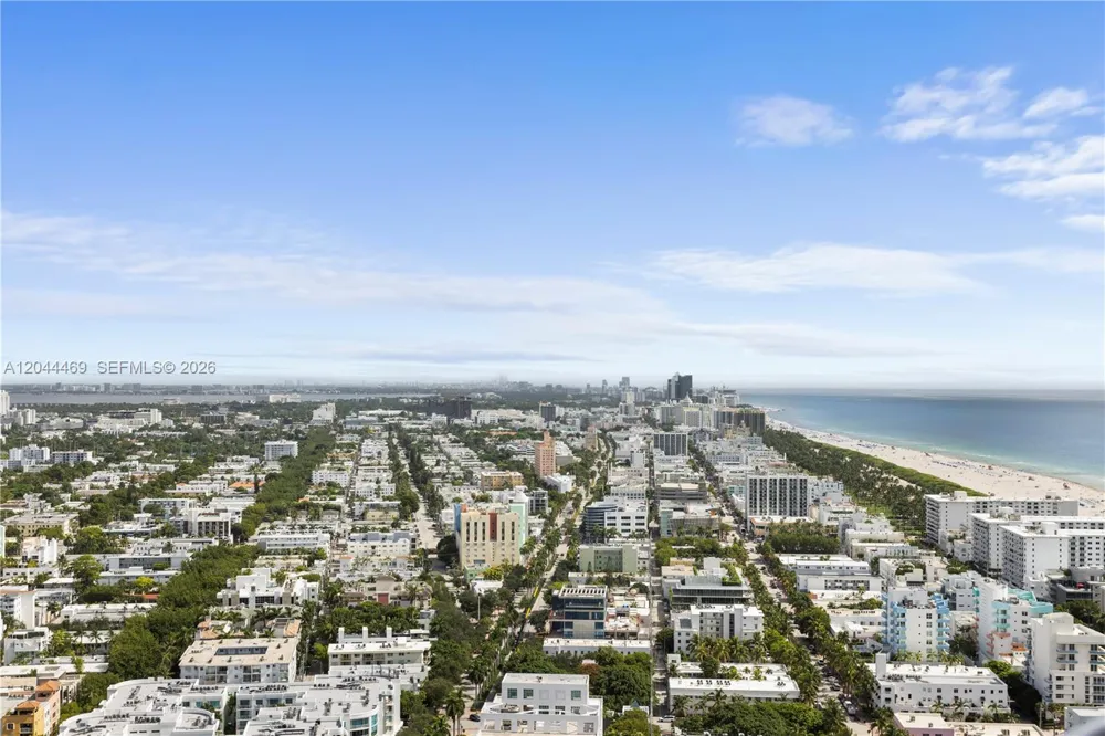 300 S Pointe Dr #3604 Miami Beach, FL 33139