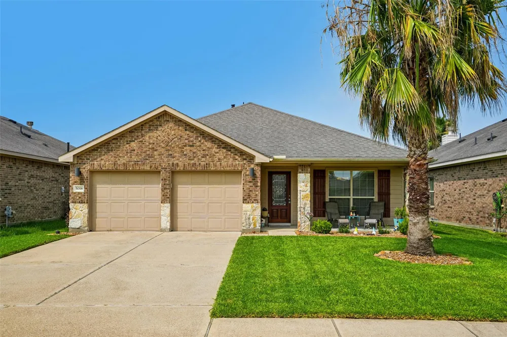 5018 Bay Lane Bacliff, TX 77518