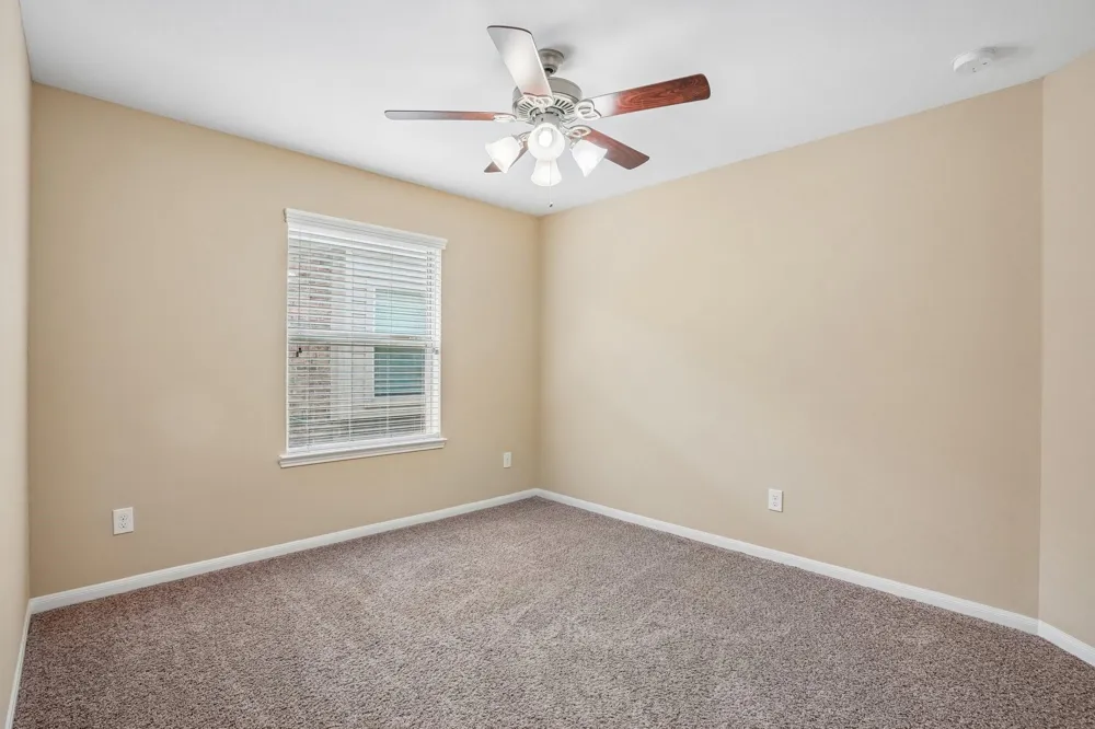 5018 Bay Lane Bacliff, TX 77518