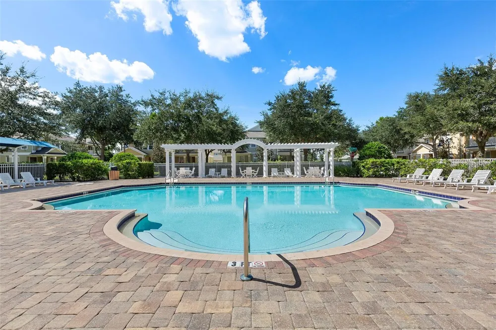 7134 FIVE OAKS DR #4B St Cloud, FL 34773