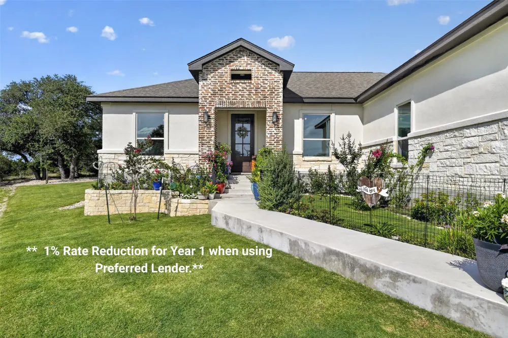 108 Monroe Upton Court Blanco, TX 78606