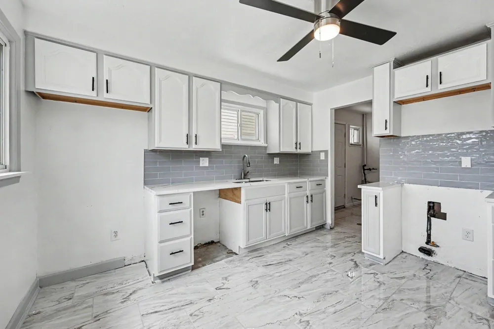 26432 Annapolis Street Inkster, MI 48141