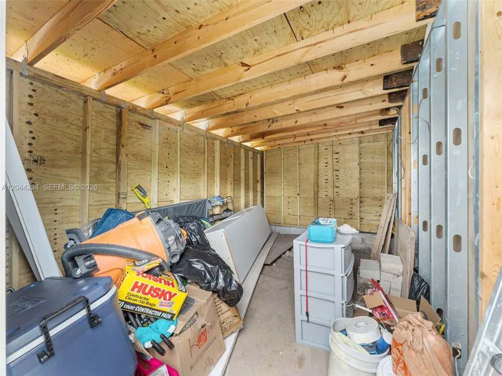 1215 Kasim ST Opa-Locka, FL 33054