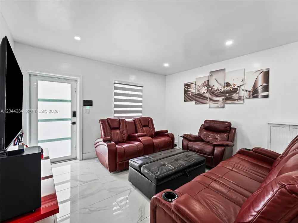 1215 Kasim ST Opa-Locka, FL 33054