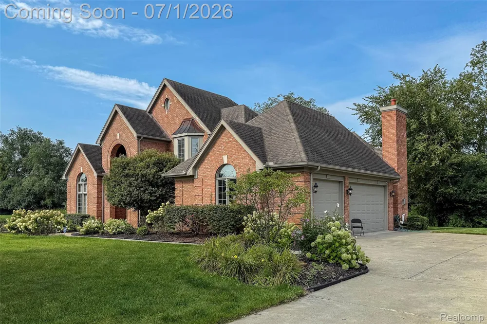 4461 Old Oak Court Superior Charter Township, MI 48170