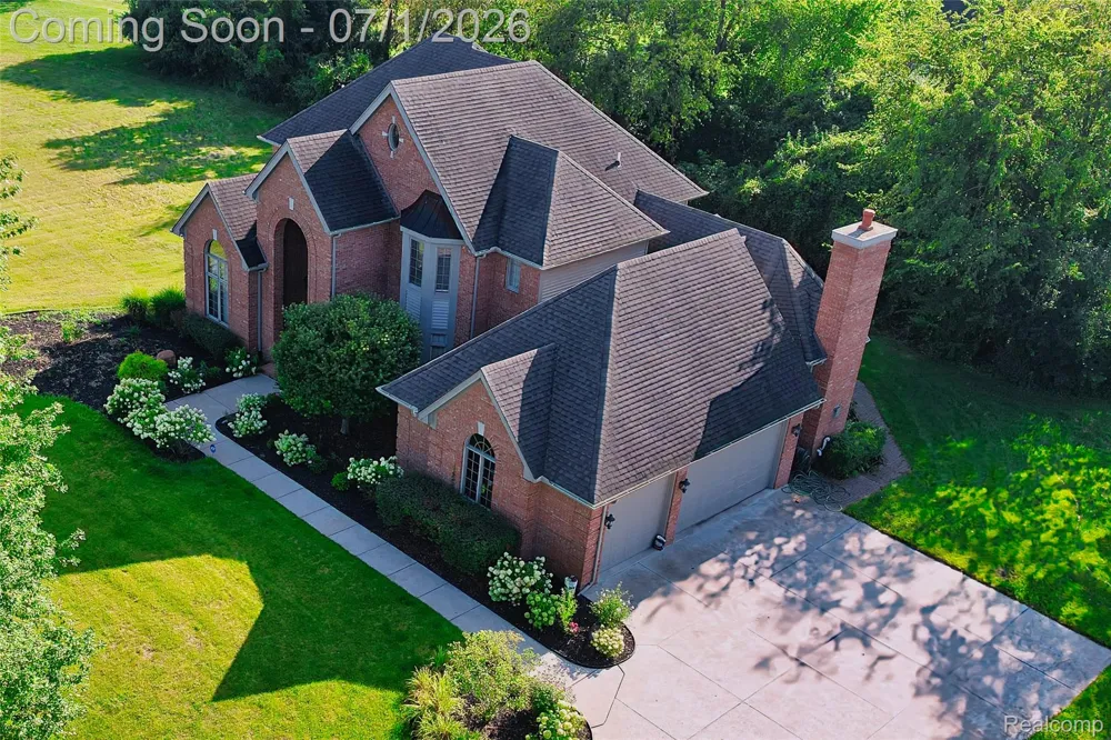 4461 Old Oak Court Superior Charter Township, MI 48170