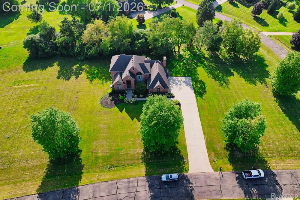 4461 Old Oak Court Superior Charter Township, MI 48170