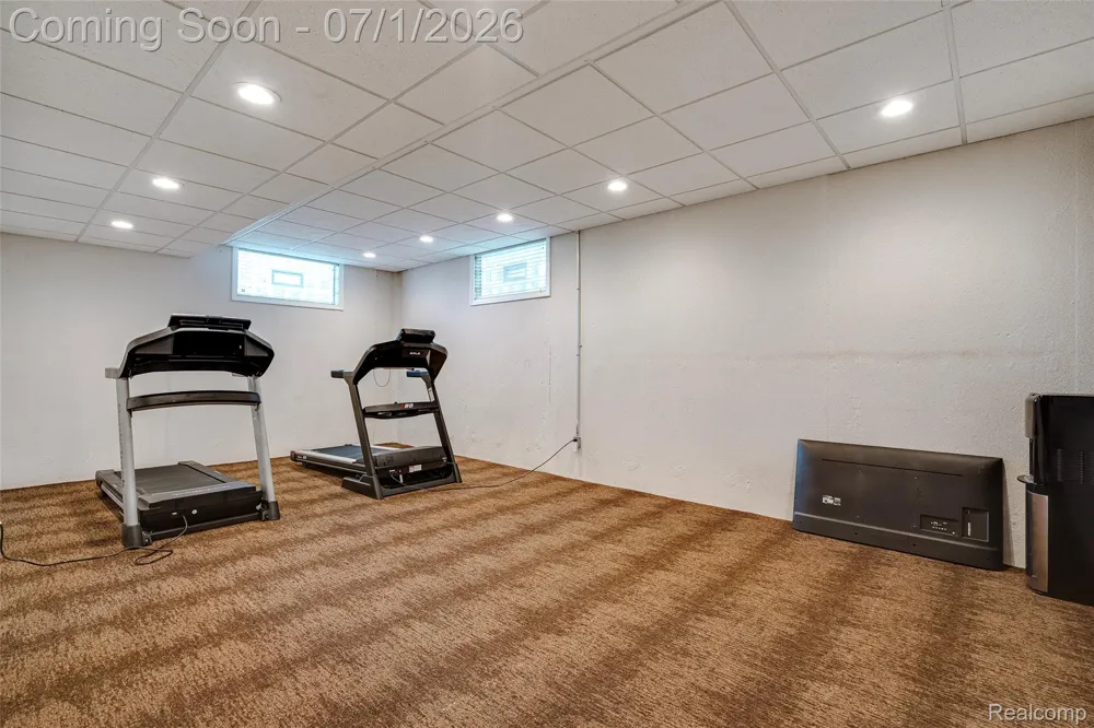 4461 Old Oak Court Superior Charter Township, MI 48170