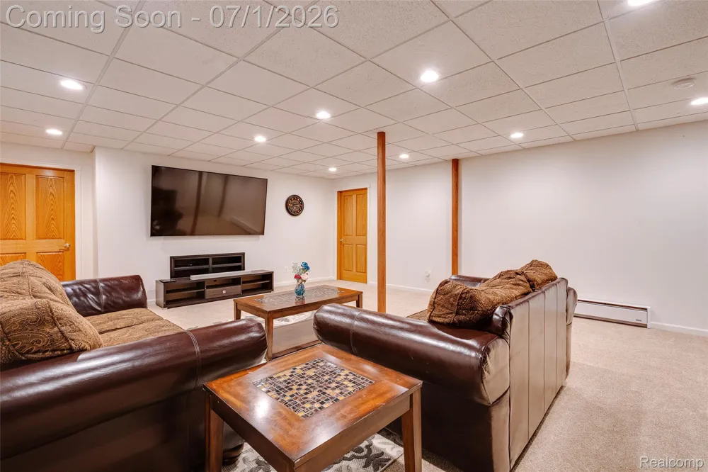 4461 Old Oak Court Superior Charter Township, MI 48170
