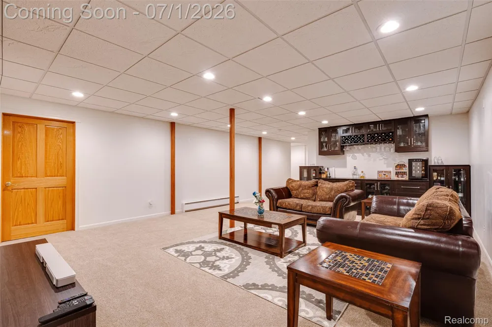 4461 Old Oak Court Superior Charter Township, MI 48170