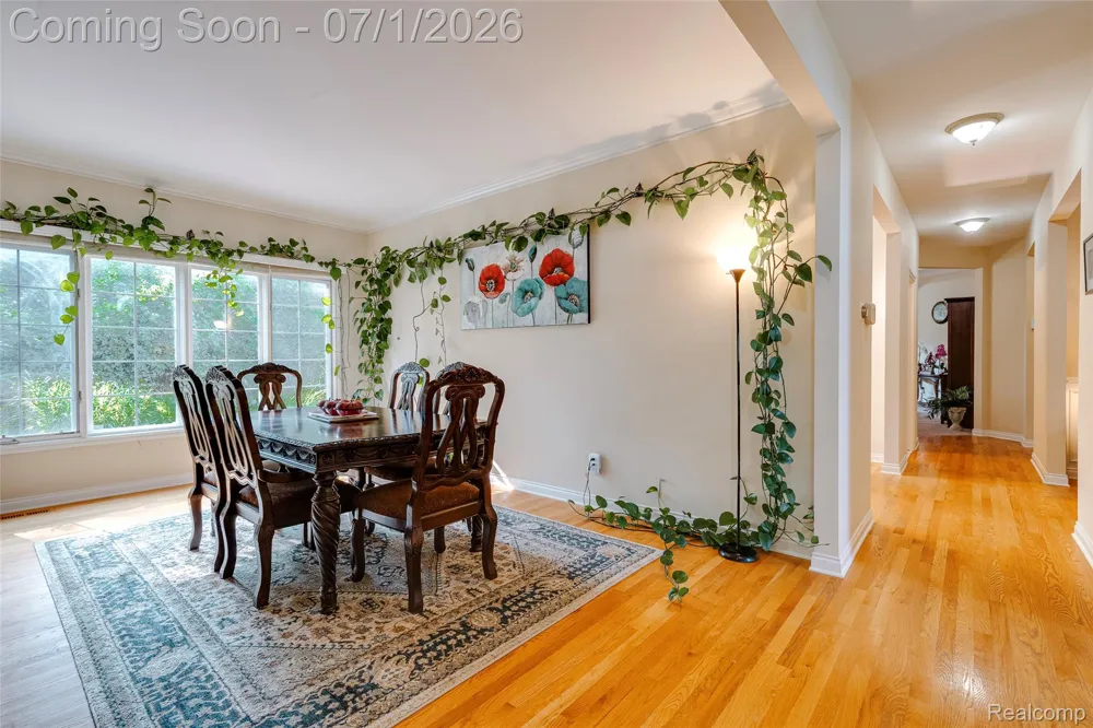 4461 Old Oak Court Superior Charter Township, MI 48170