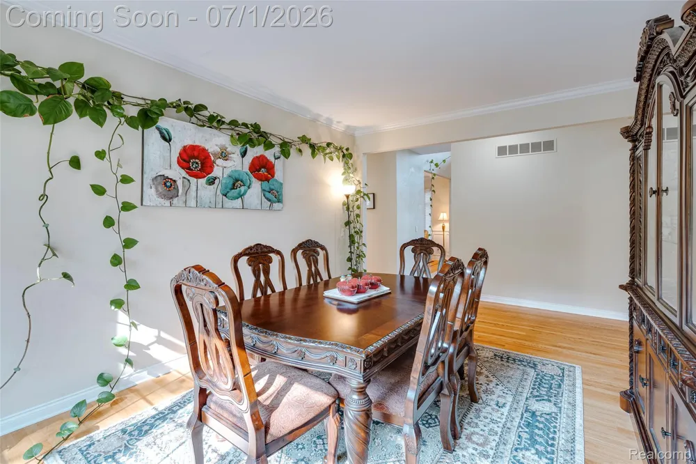 4461 Old Oak Court Superior Charter Township, MI 48170