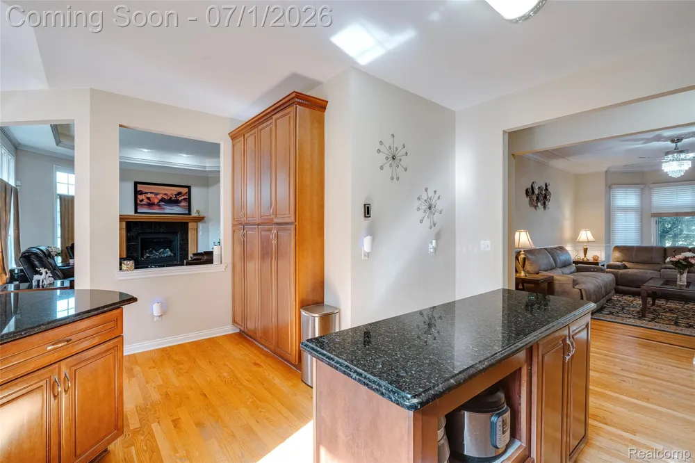 4461 Old Oak Court Superior Charter Township, MI 48170