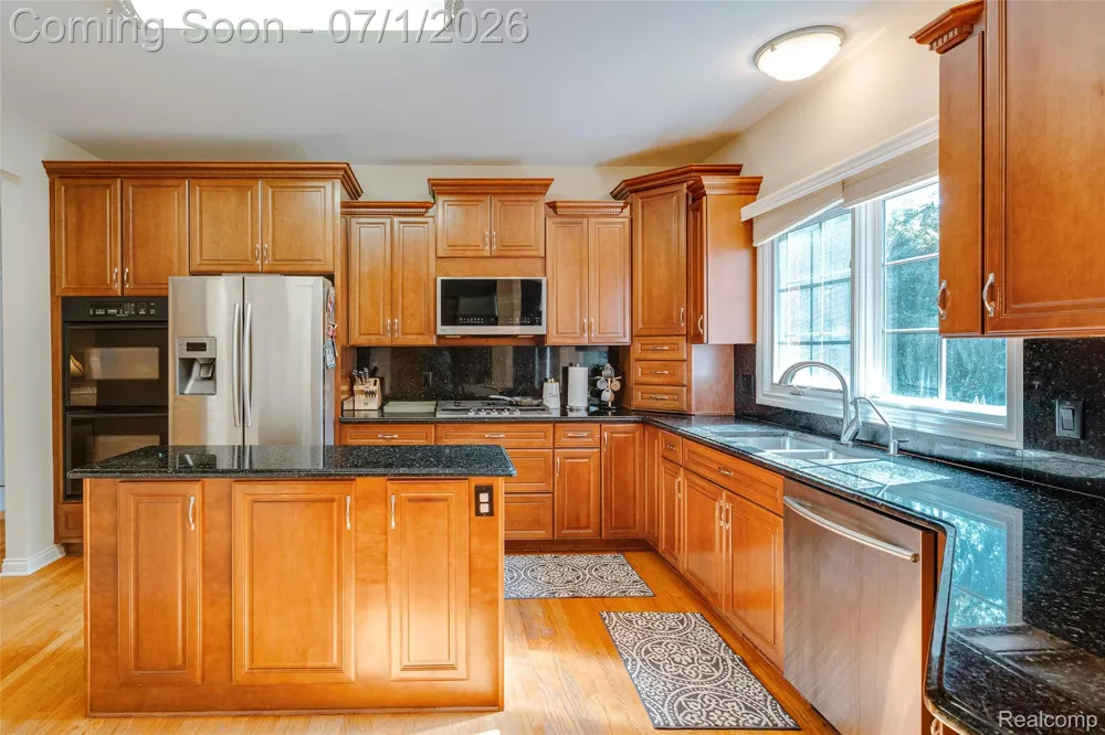 4461 Old Oak Court Superior Charter Township, MI 48170