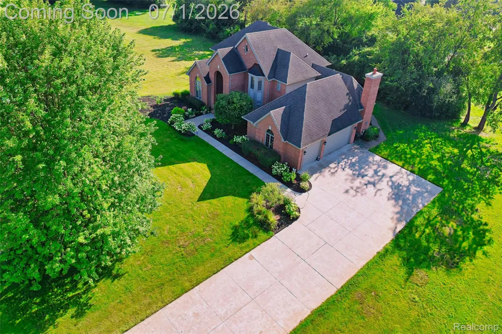 4461 Old Oak Court Superior Charter Township, MI 48170
