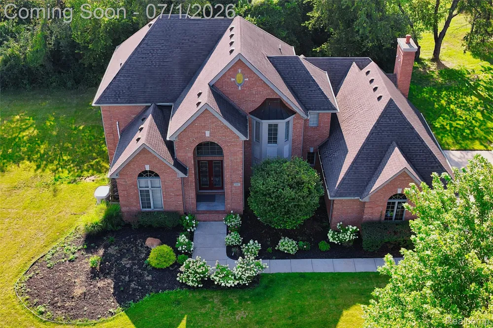 4461 Old Oak Court Superior Charter Township, MI 48170