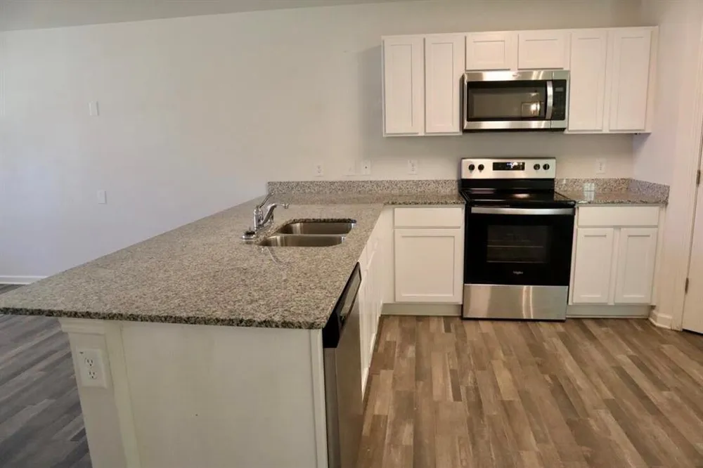 386 Village Creek Dr Drive Chatsworth, GA 30705