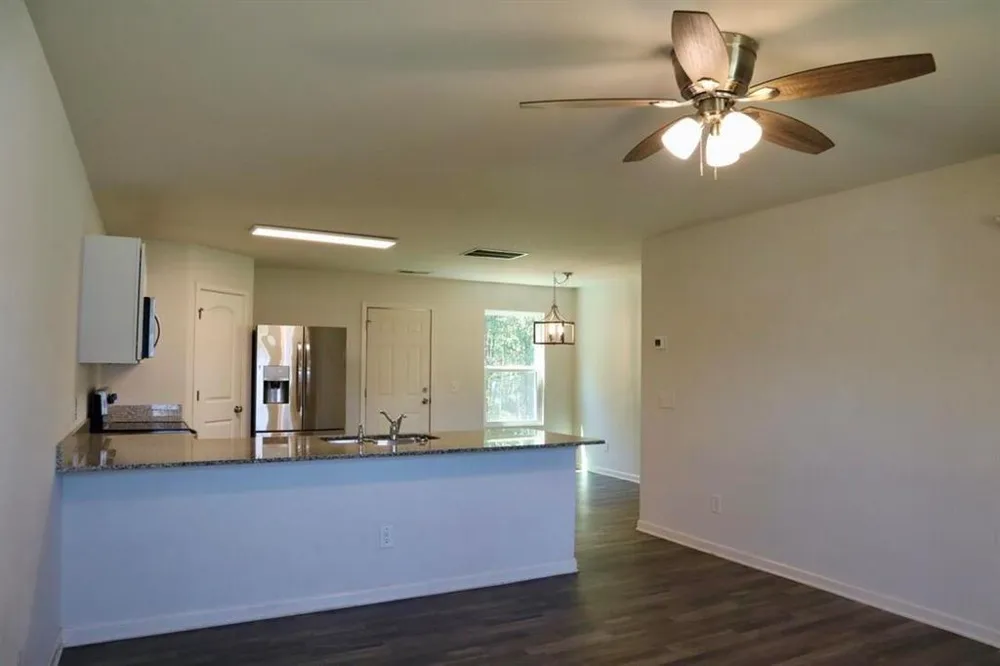 386 Village Creek Dr Drive Chatsworth, GA 30705
