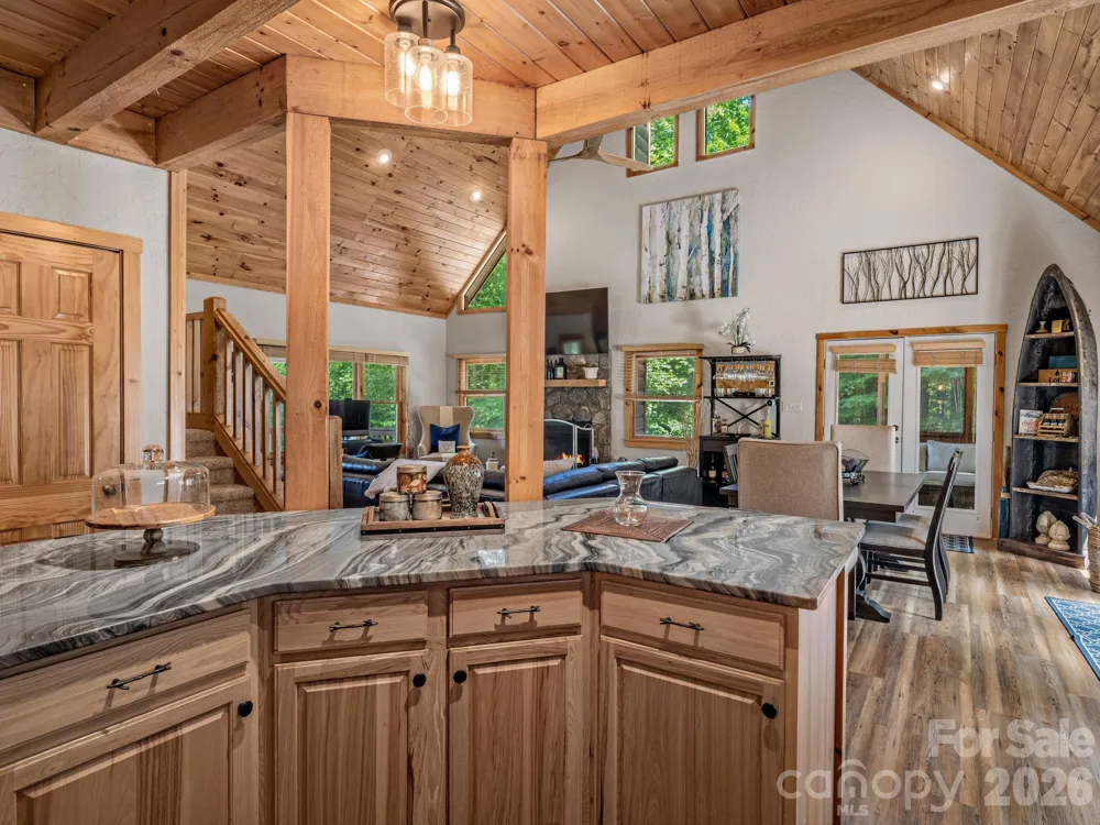 59 W Canoe Creek Drive #3 Tuckasegee, NC 28783
