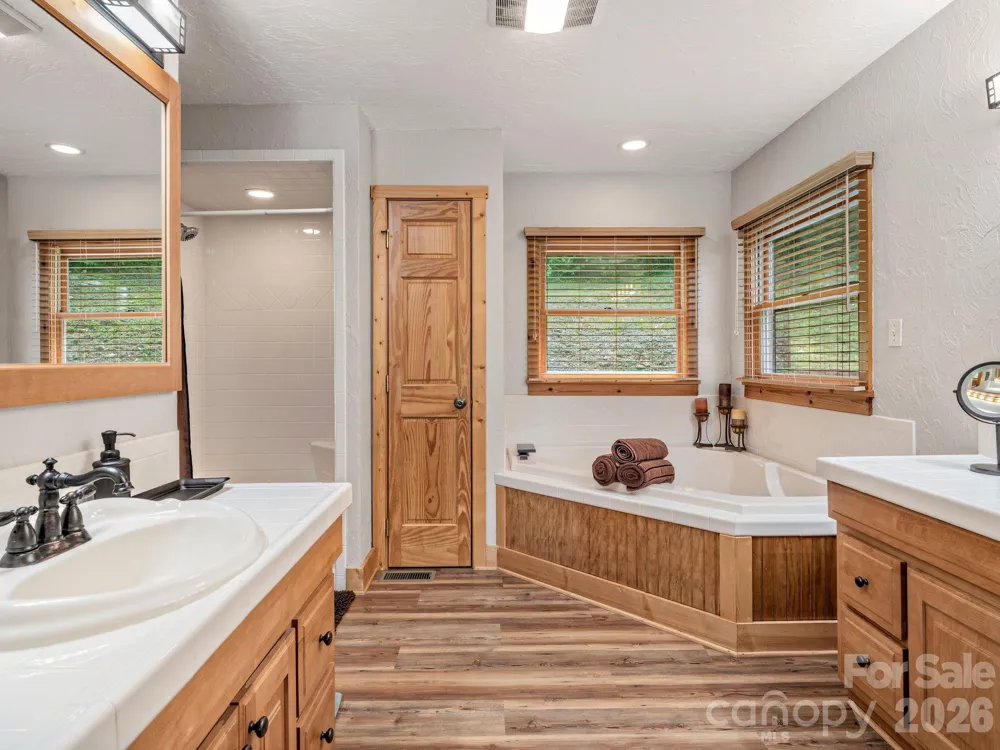 59 W Canoe Creek Drive #3 Tuckasegee, NC 28783