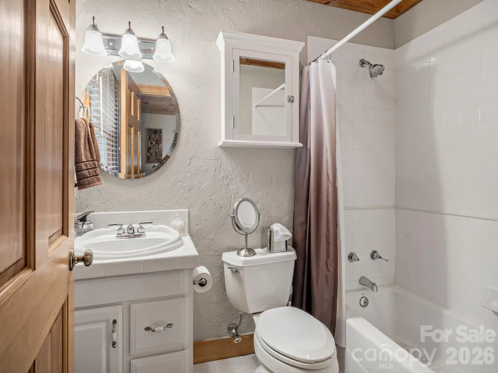 59 W Canoe Creek Drive #3 Tuckasegee, NC 28783