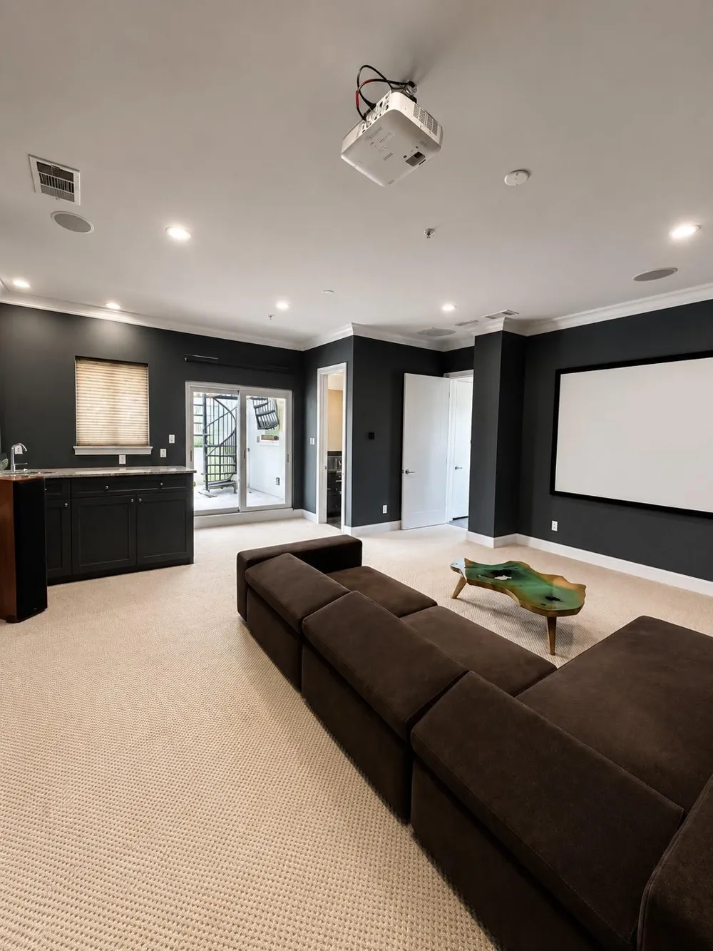 2211 Worthington Street Dallas, TX 75204