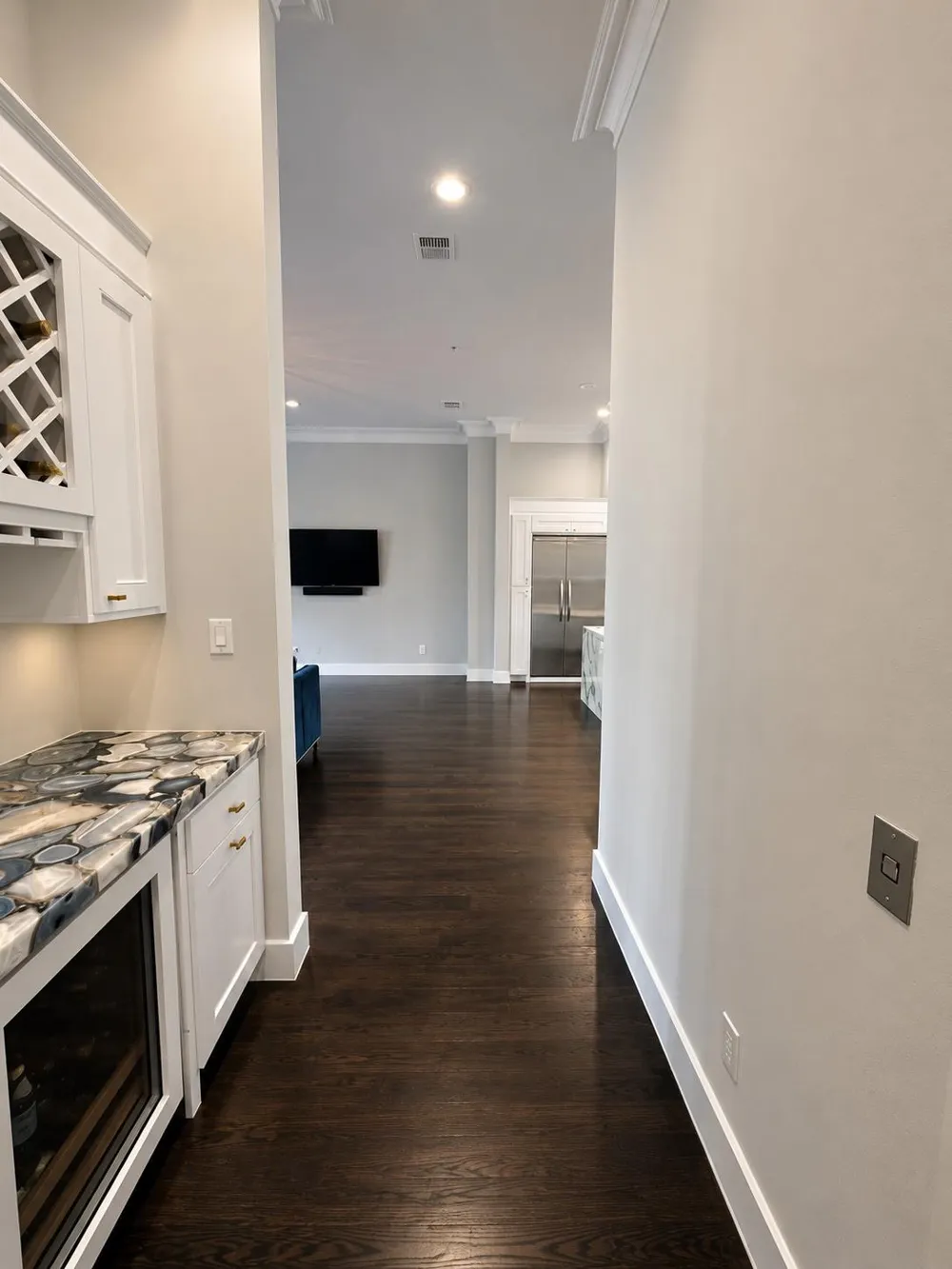 2211 Worthington Street Dallas, TX 75204