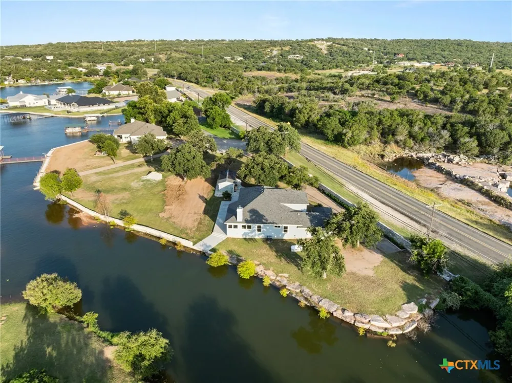 100 Palm Cove Buchanan Dam, TX 78609