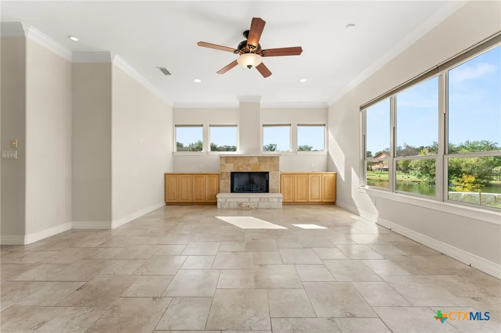 100 Palm Cove Buchanan Dam, TX 78609
