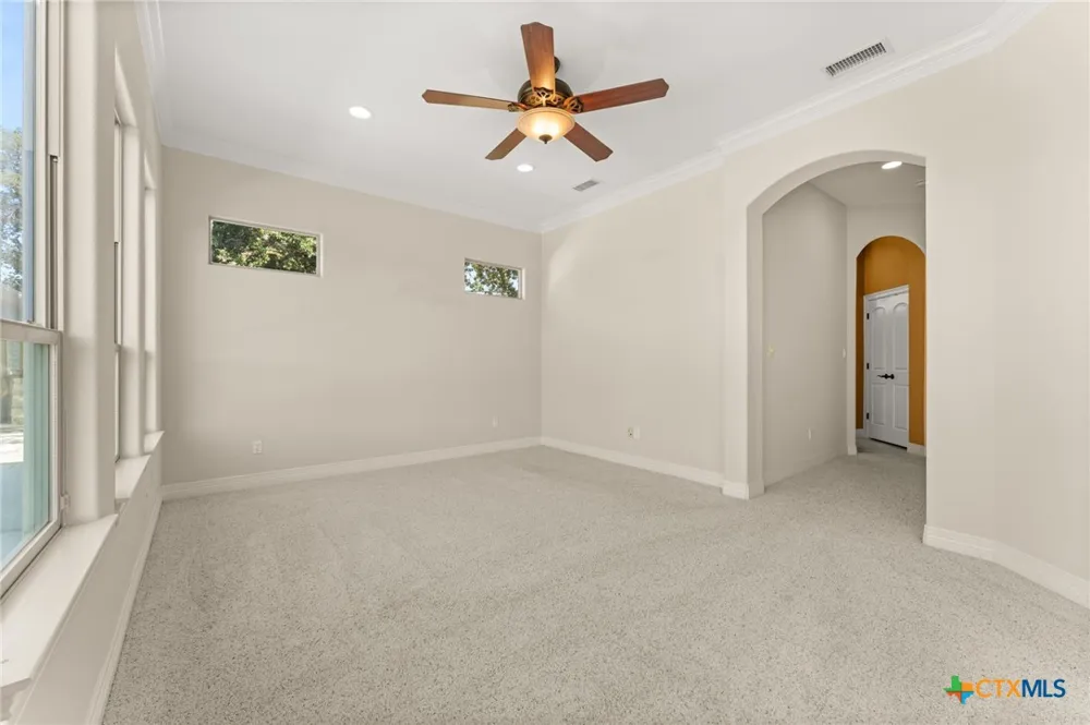 100 Palm Cove Buchanan Dam, TX 78609