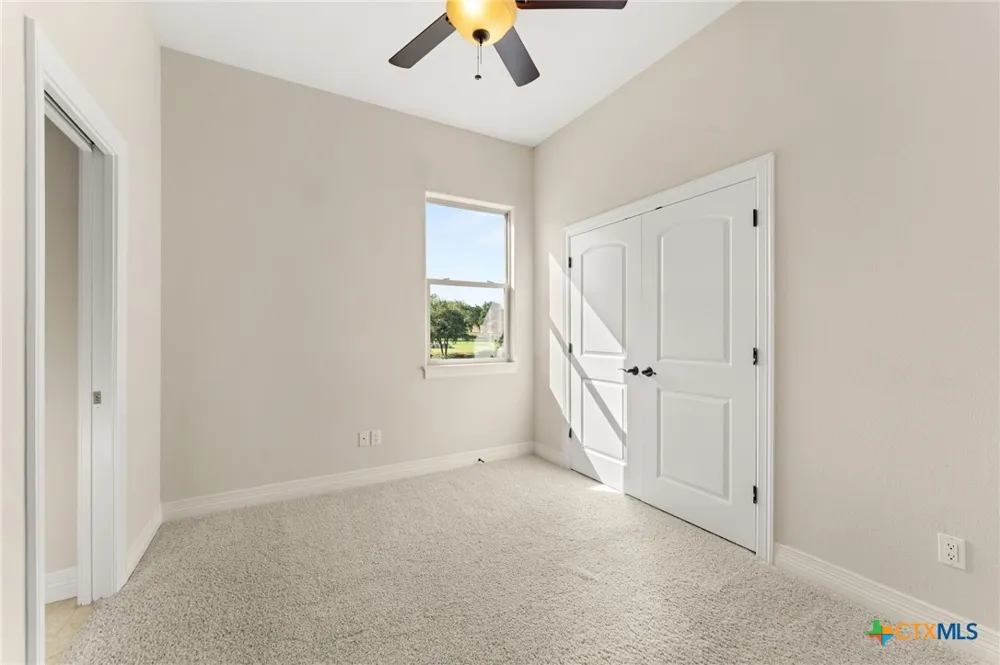 100 Palm Cove Buchanan Dam, TX 78609