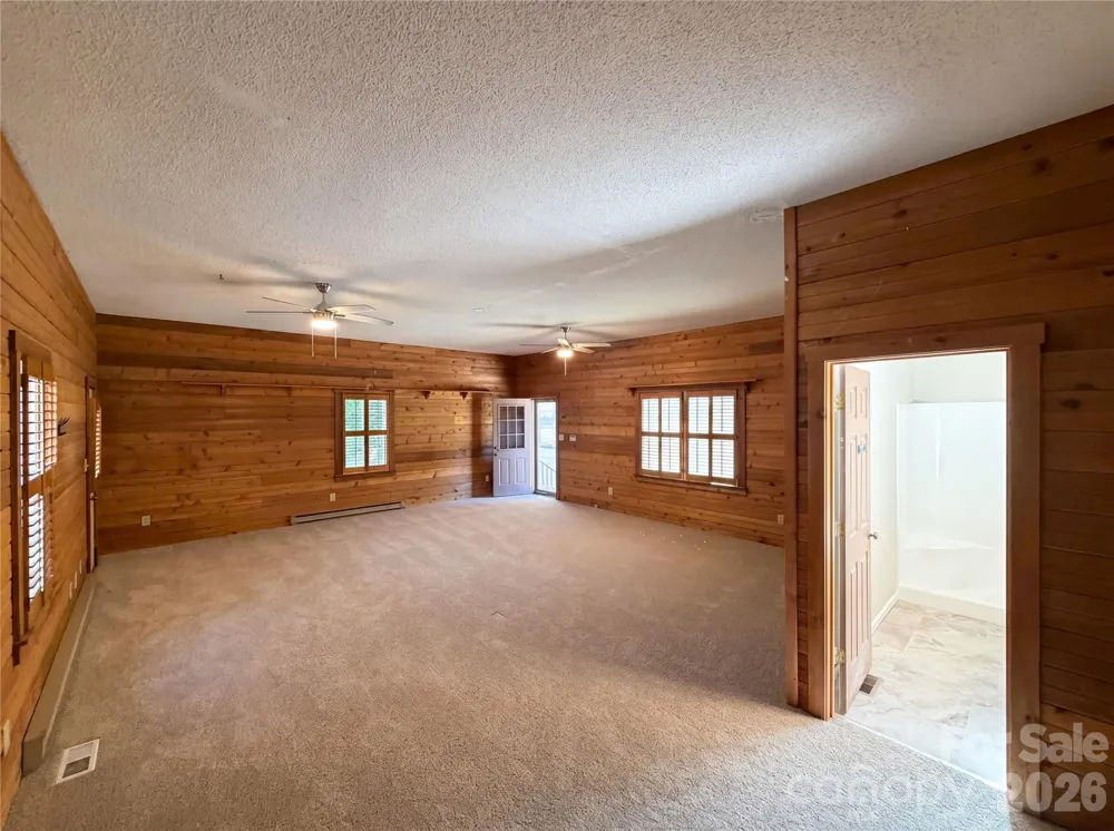 8400 Chestnut Oak Court Harrisburg, NC 28075