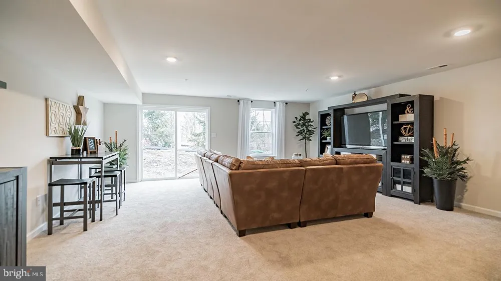 408 NEW JERSEY AVENUE Wallingford, PA 19086