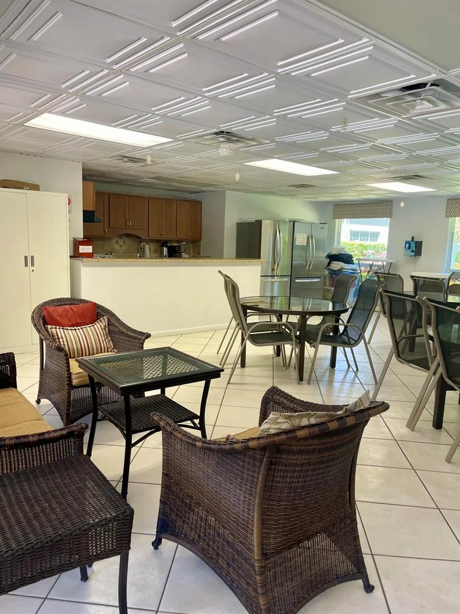 250 NE 20th Street #3080 Boca Raton, FL 33431
