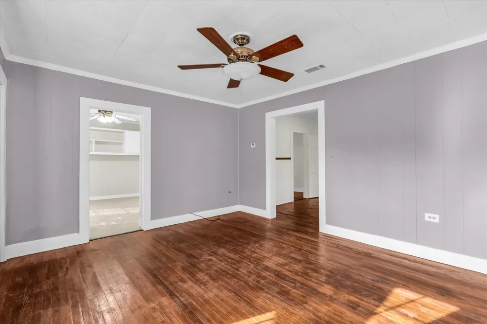 1020 Fisher Street Bellmead, TX 76705