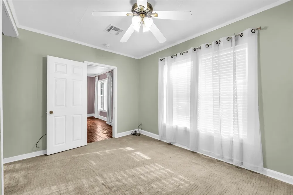 1020 Fisher Street Bellmead, TX 76705