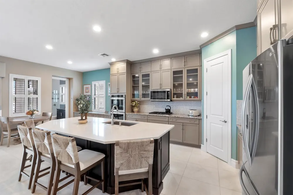 11525 NW 81st Place Parkland, FL 33076