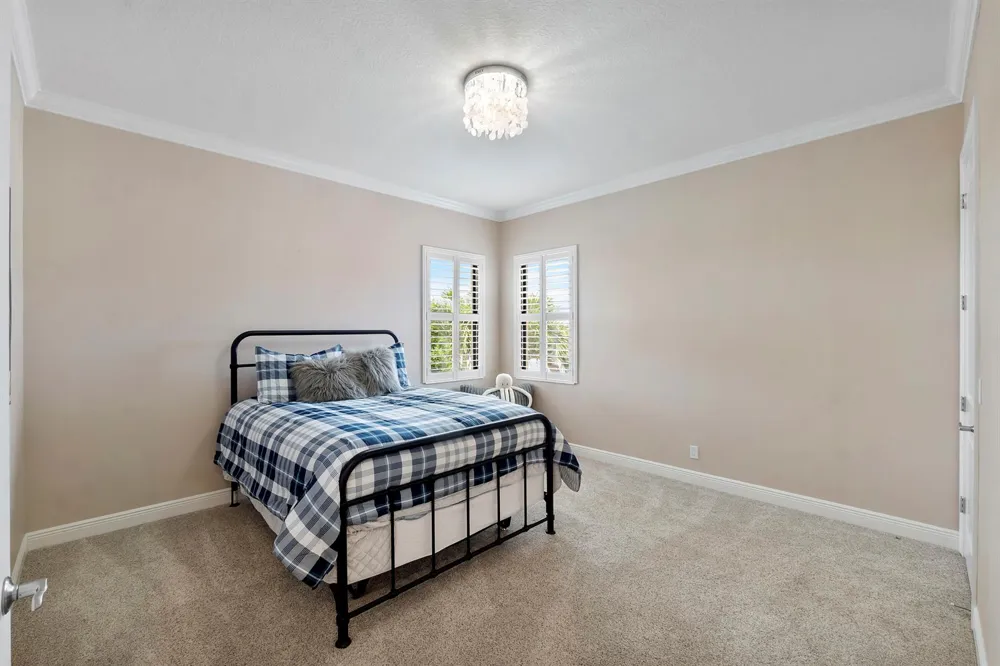 11525 NW 81st Place Parkland, FL 33076