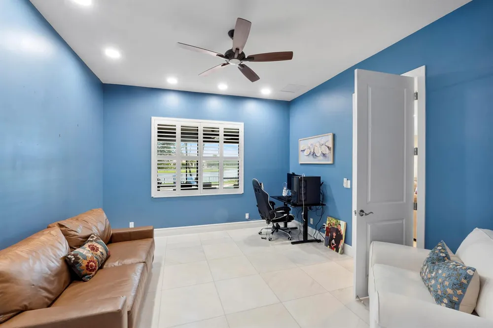 11525 NW 81st Place Parkland, FL 33076