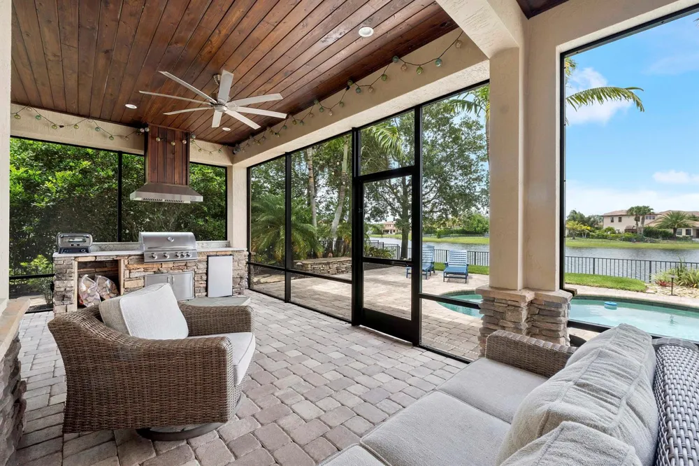 11525 NW 81st Place Parkland, FL 33076