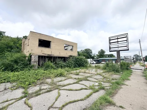 1400 W Ridge Road
