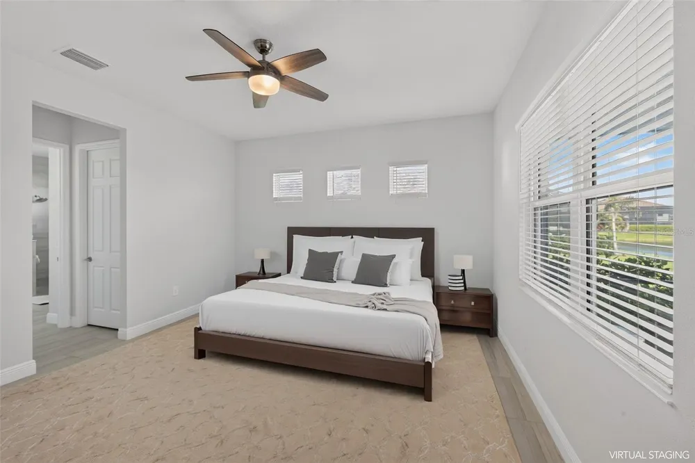 5504 TITLE ROW DRIVE Bradenton, FL 34210