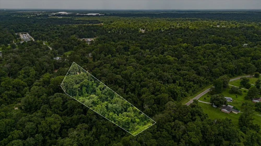 W Magnolia Ln New Caney, TX 77357