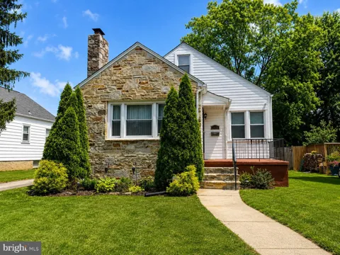 2209 SOUTHLAND ROAD