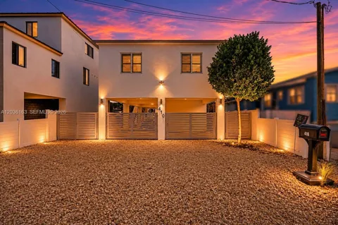 410 Bowie Ln