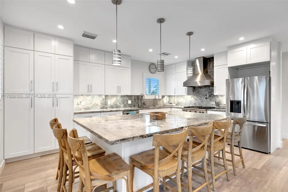 410 Bowie Ln Key Largo, FL 33037