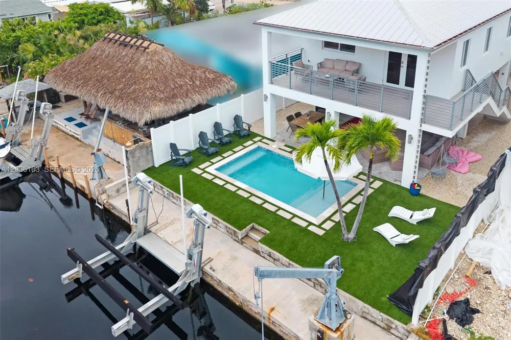 410 Bowie Ln Key Largo, FL 33037