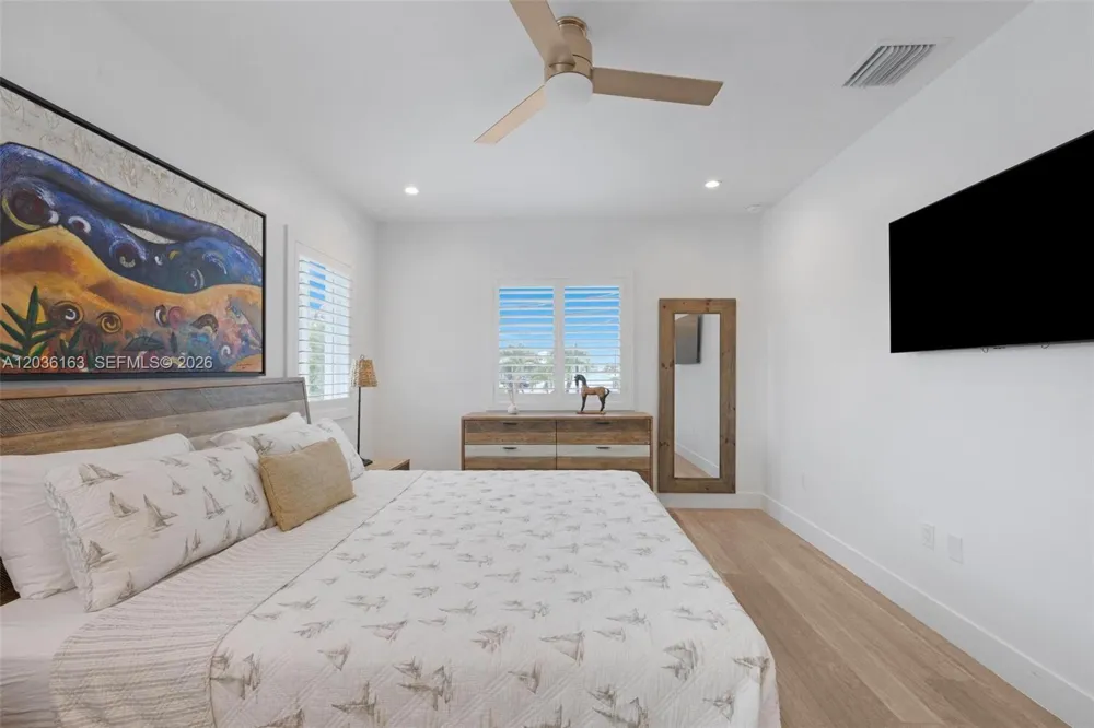 410 Bowie Ln Key Largo, FL 33037